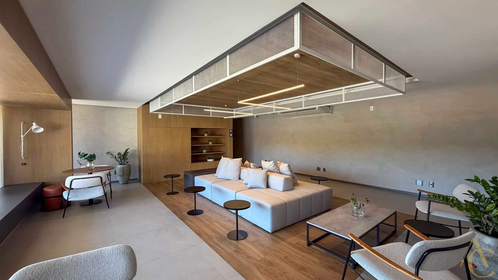 Glass-enclosed balcony in a 2-bedroom apartment, 69 m² — photo 61