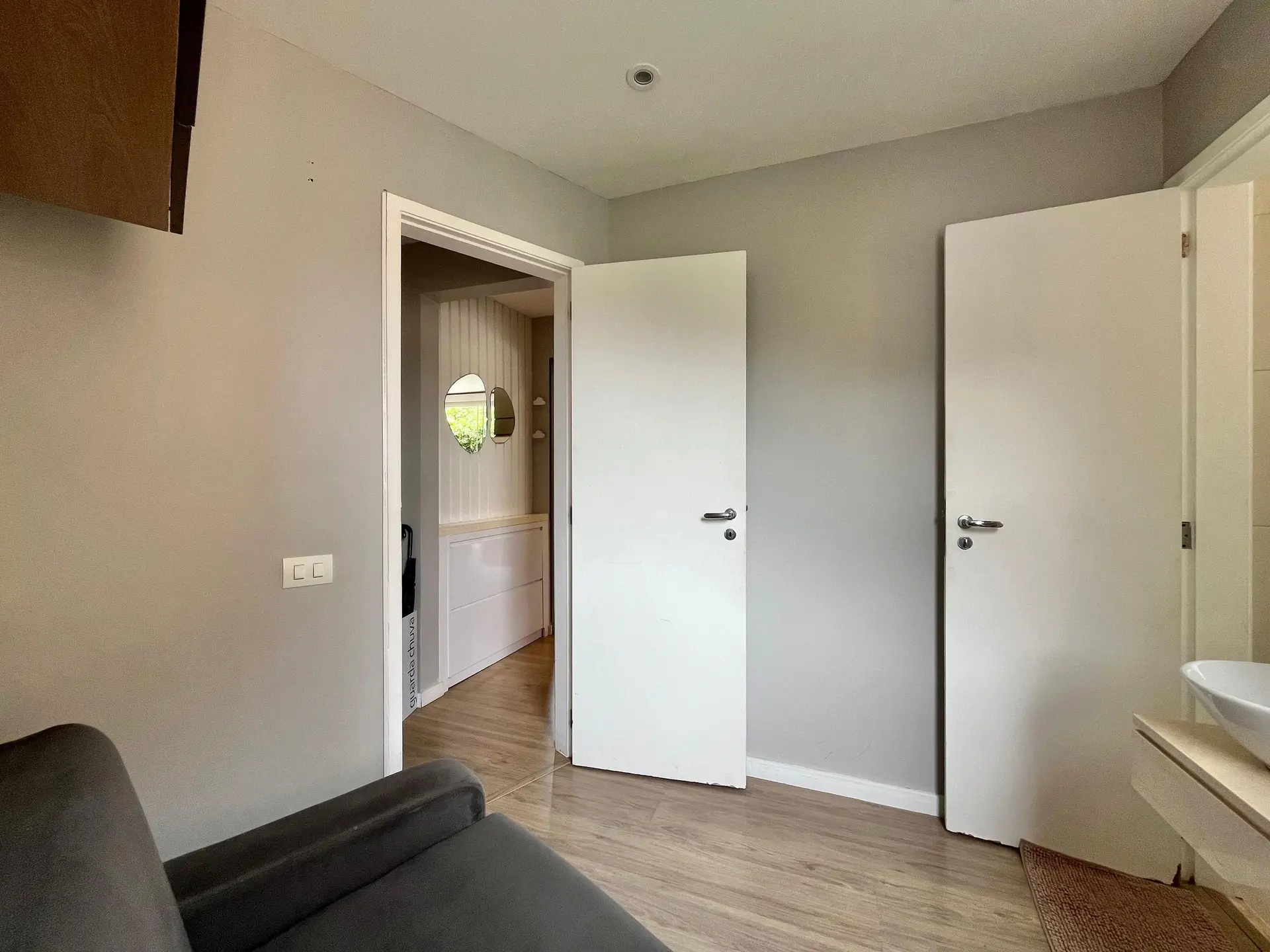 Furnished apartment, 130 m², with a dishwasher — photo 31