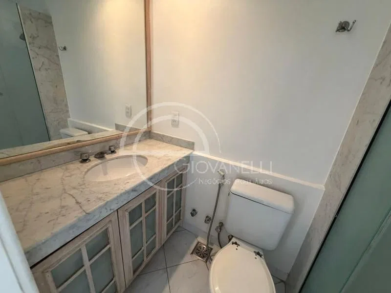 Casa triplex de 242 m² com 3 quartos e 2 vagas — photo 27
