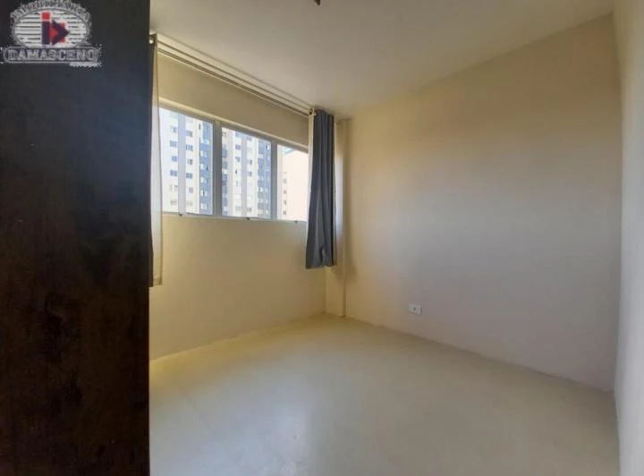 Мебльована квартира 35 м² з куточком кухні на газі — photo 6