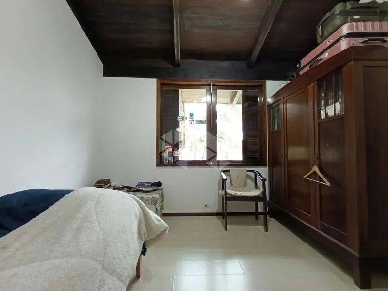 House, 600 m², with a bathtub — photo 5