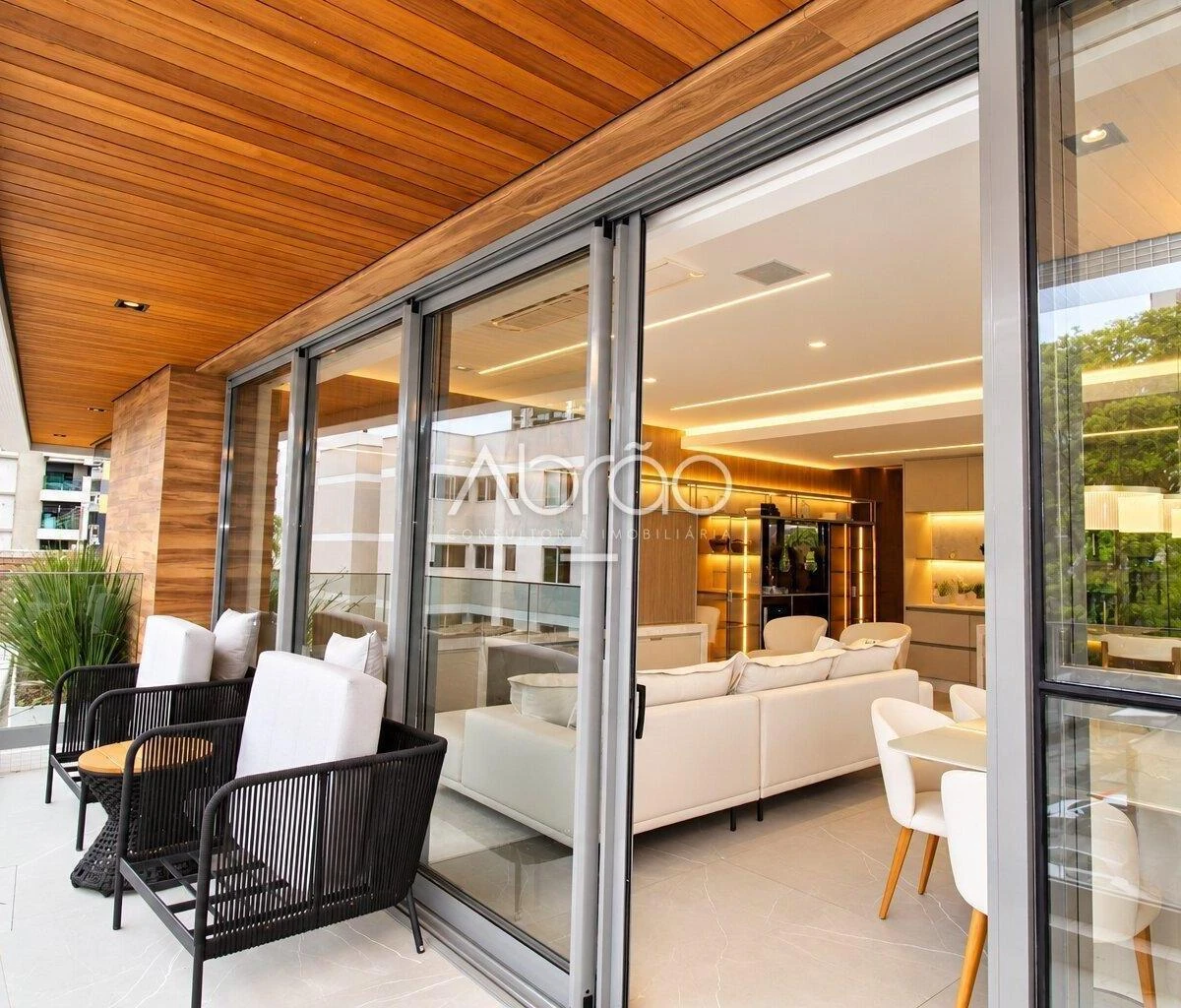 3-bedroom apartment with floor-to-ceiling windows — photo 28
