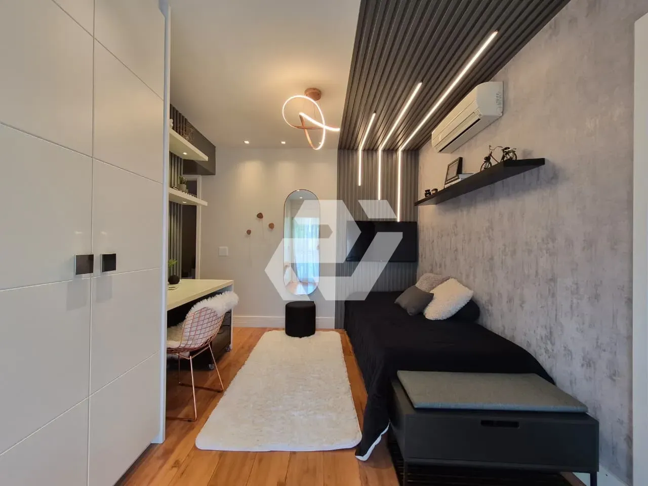 4-bedroom, 5-bath apartment with balcony and 3 parking — photo 38