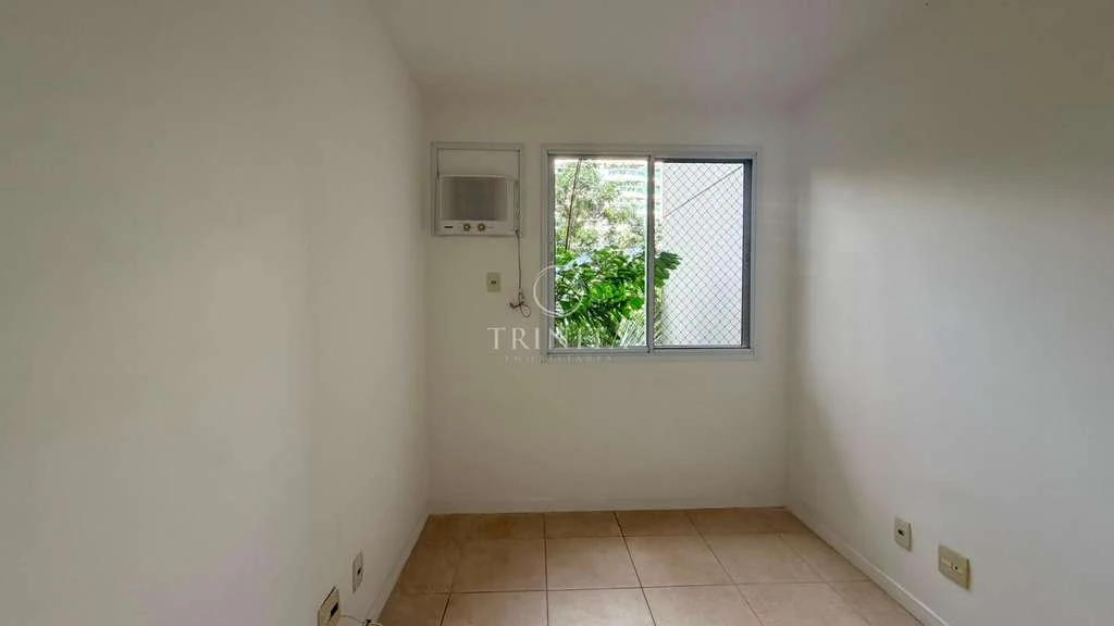 Furnished 2-bedroom apartment with en-suite and parking — photo 33