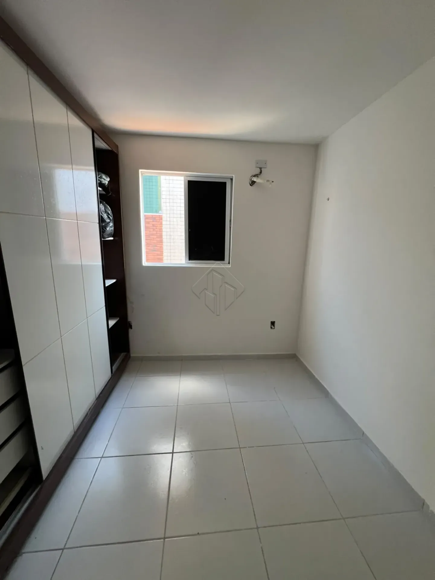 1-bedroom apartment with a closed kitchen and 2 parking — photo 3
