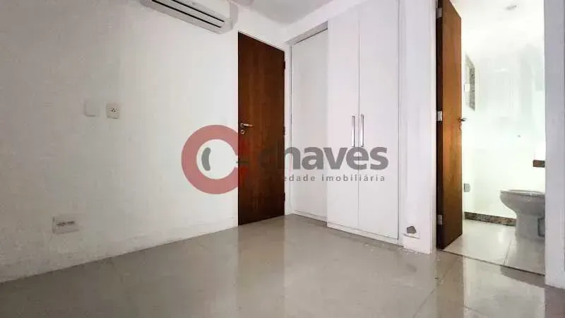 Apartment for rent with 4 bedrooms and glassed-in balcony — photo 17