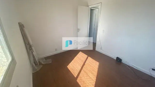 Rental apartment with 2 bedrooms and 1 parking spot — photo 8