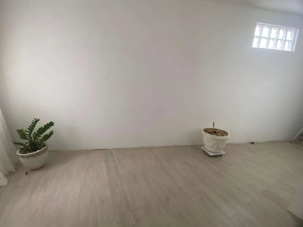 Casa con 4 dormitorios y barbacoa en el jardín — photo 2
