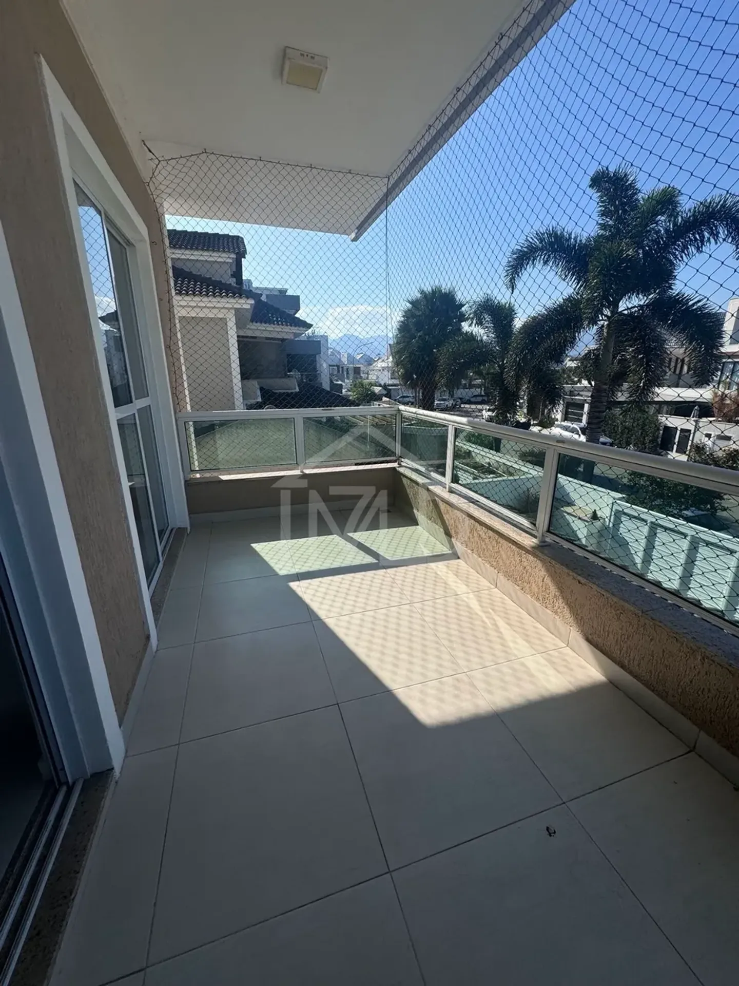 Casa com 4 suítes e 5 banheiros, 320 m² com churrasqueira — photo 24