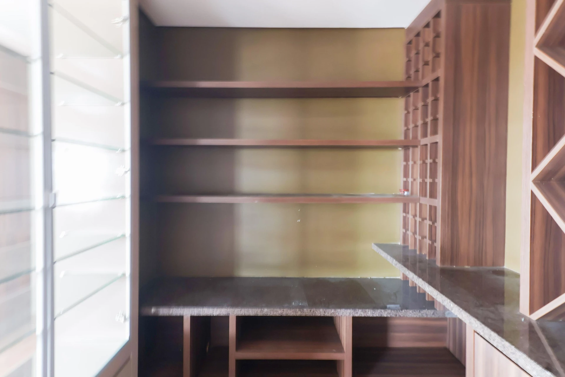 Furnished apartment, 266 m², with a bathtub — photo 71