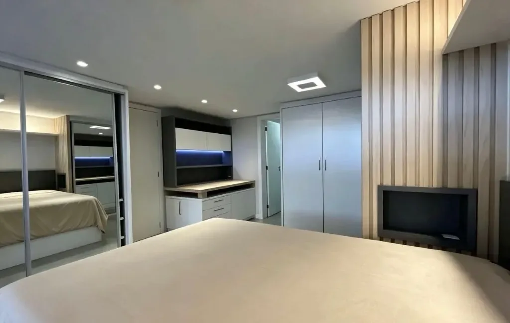 Casa mobiliada com 4 suítes e 5 banheiros — photo 15