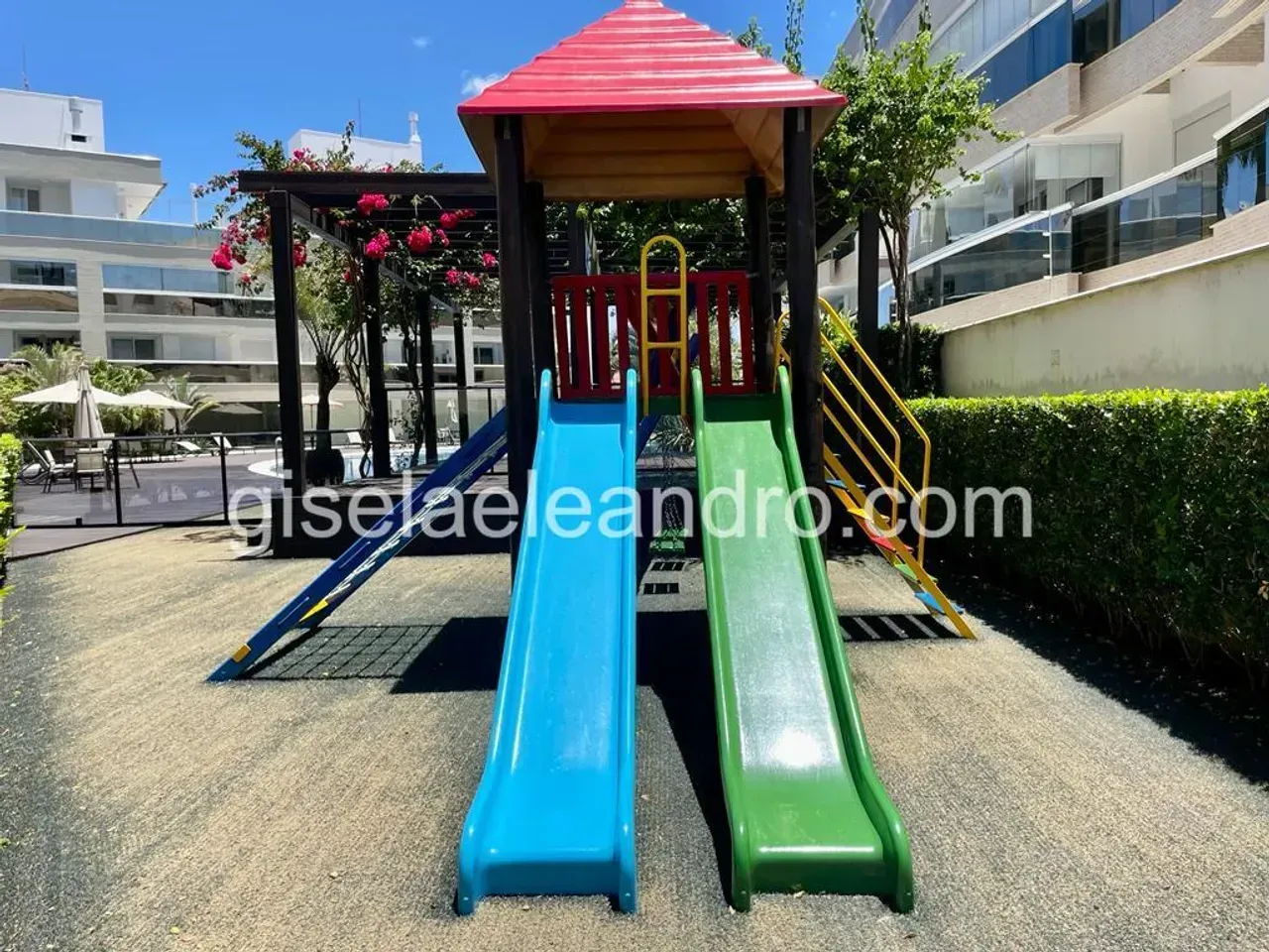 Apartamento mobiliado com cozinha integrada e 2 quartos — photo 17