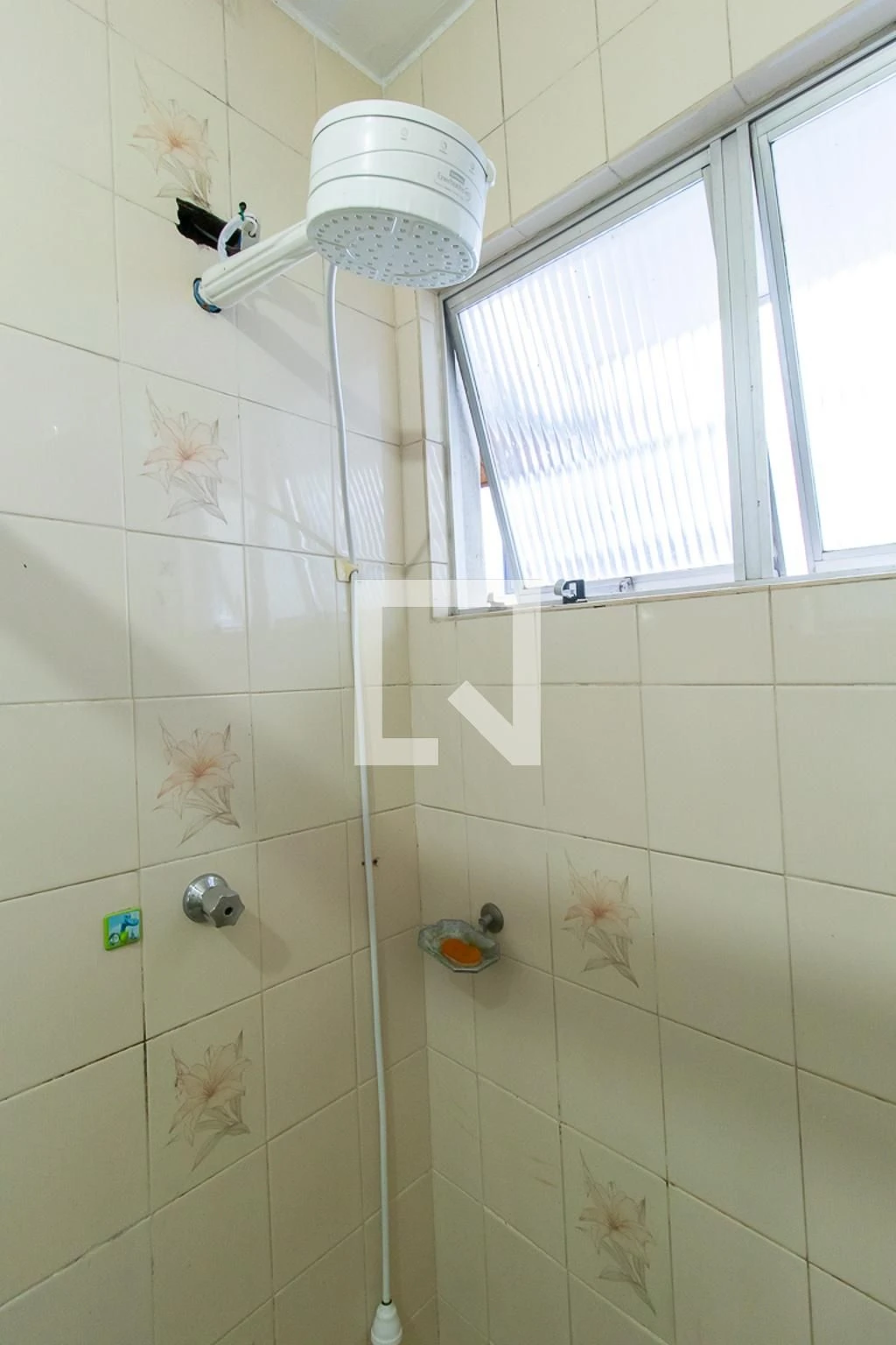 Меблированный дом с 4 спальнями и частным садом — photo 12