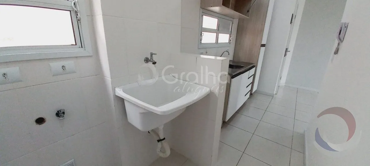 Washing machine in a one-bedroom apartment, 43 m² — photo 4