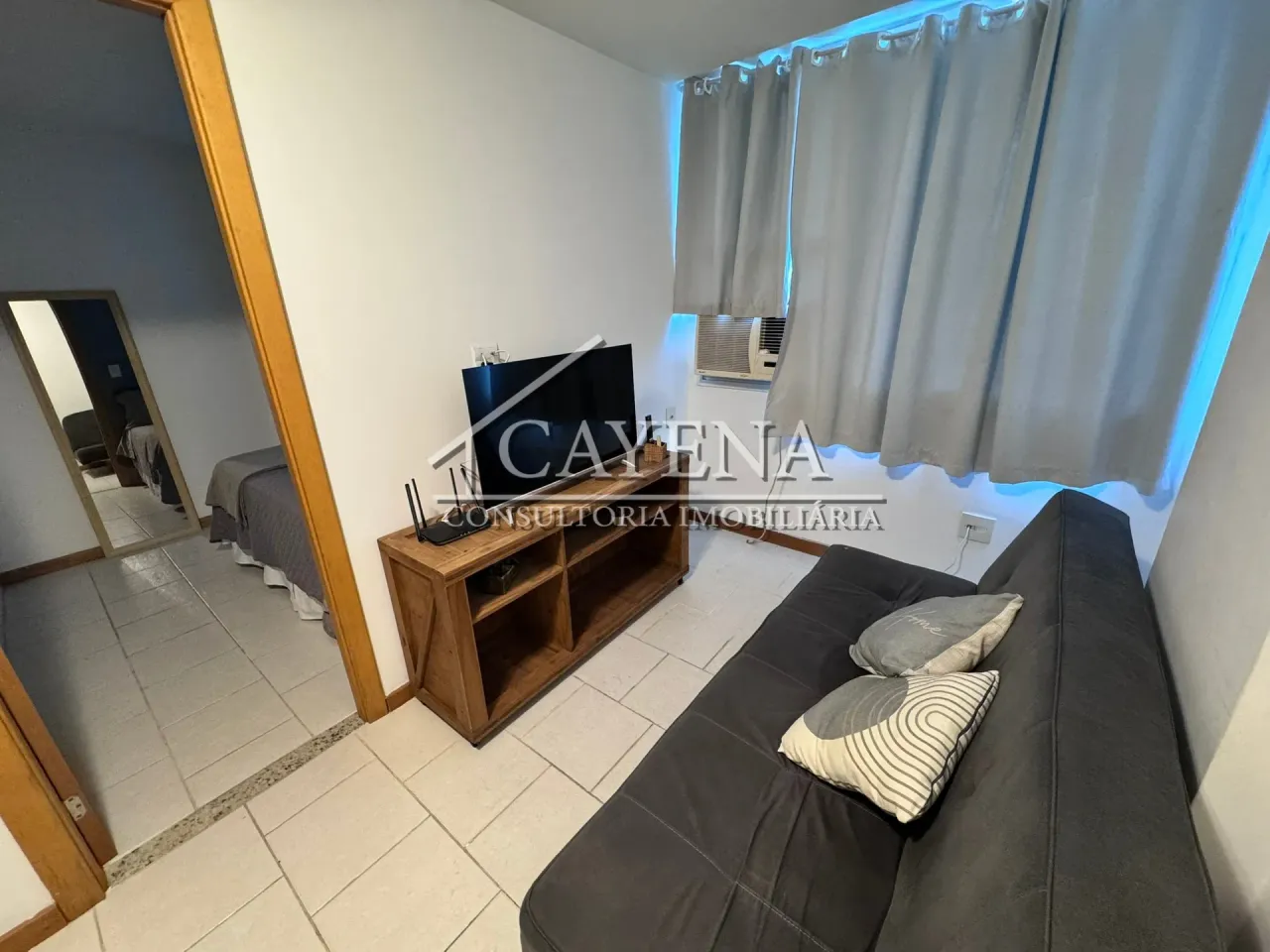 Furnished 1-bedroom apartment with open-plan kitchen — photo 11