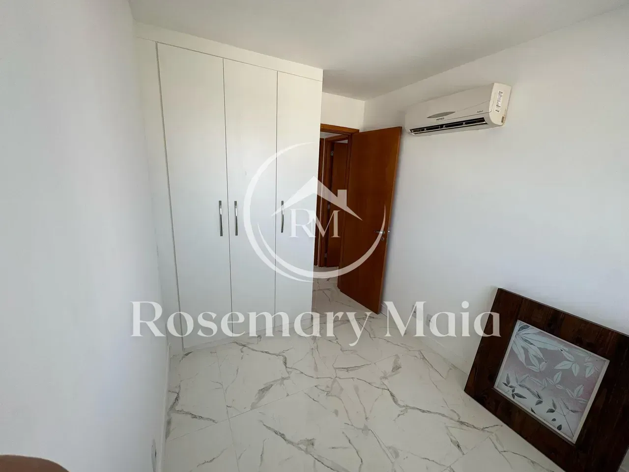 Duplex penthouse with 4 bedrooms and city view — photo 16