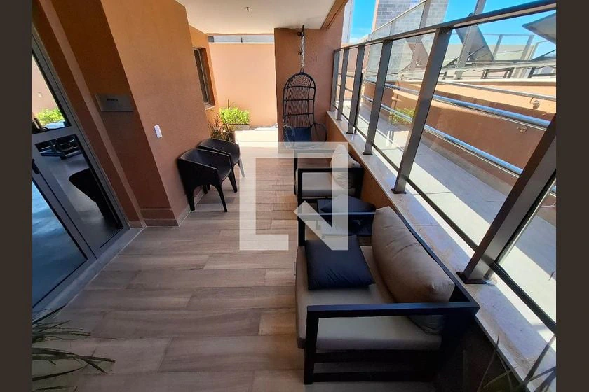 1 quarto e espaço de home office: apartamento de 32 m² — photo 3