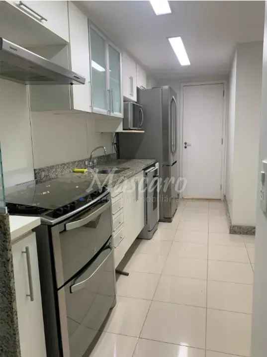Furnished apartment with 3 bedrooms and a separate kitchen — photo 6