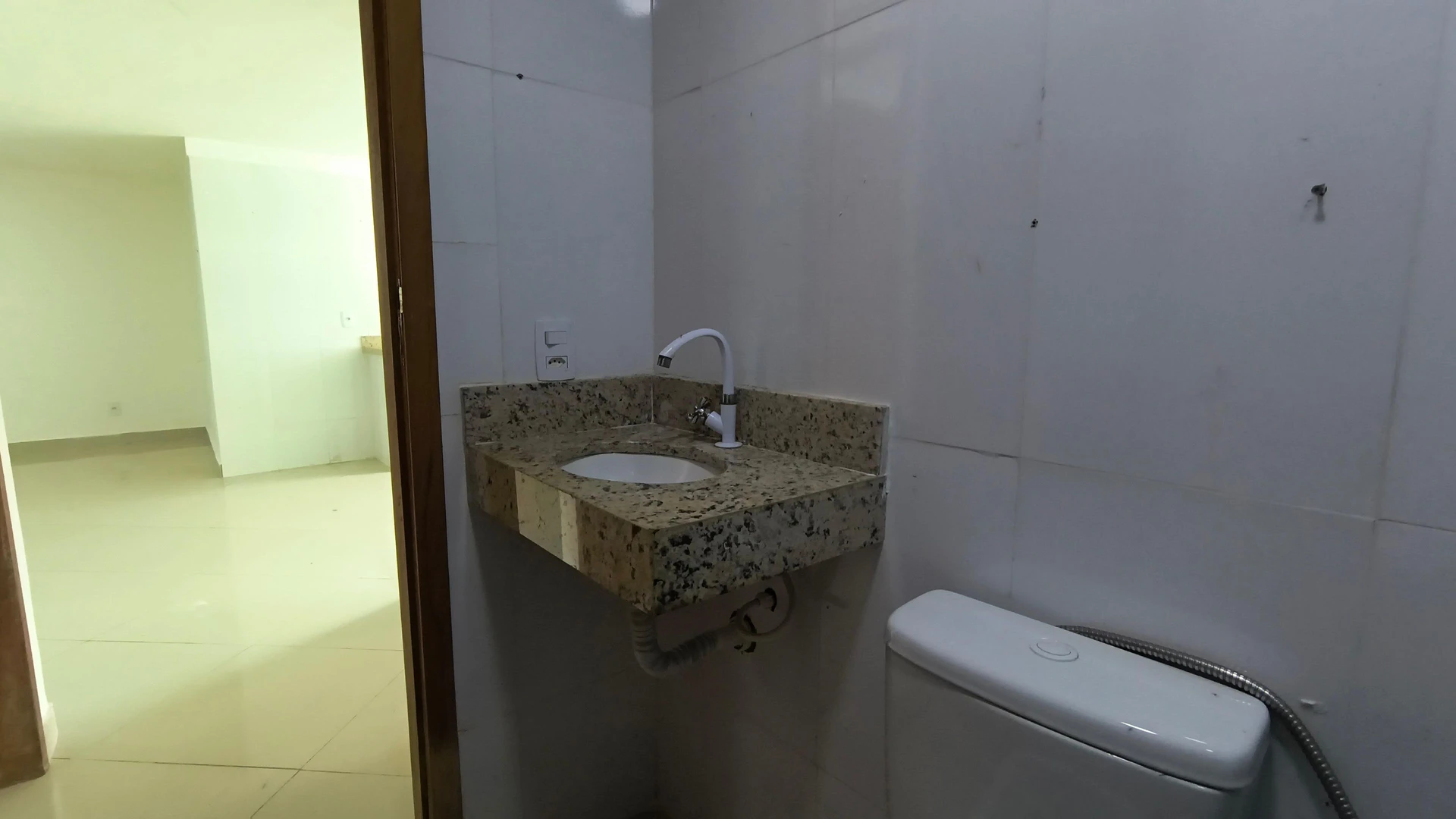 2-bedroom apartment with a mountain view in Rio de Janeiro — photo 5
