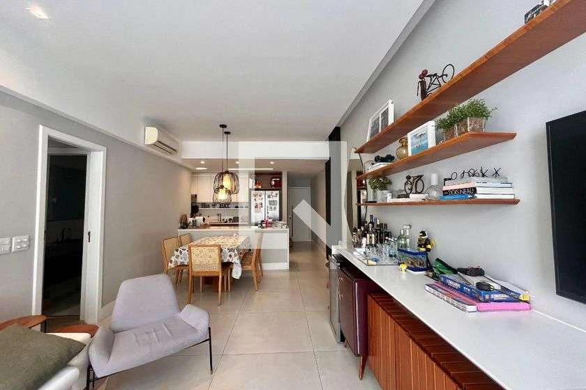 Furnished 3-bedroom apartment with open kitchen — photo 2