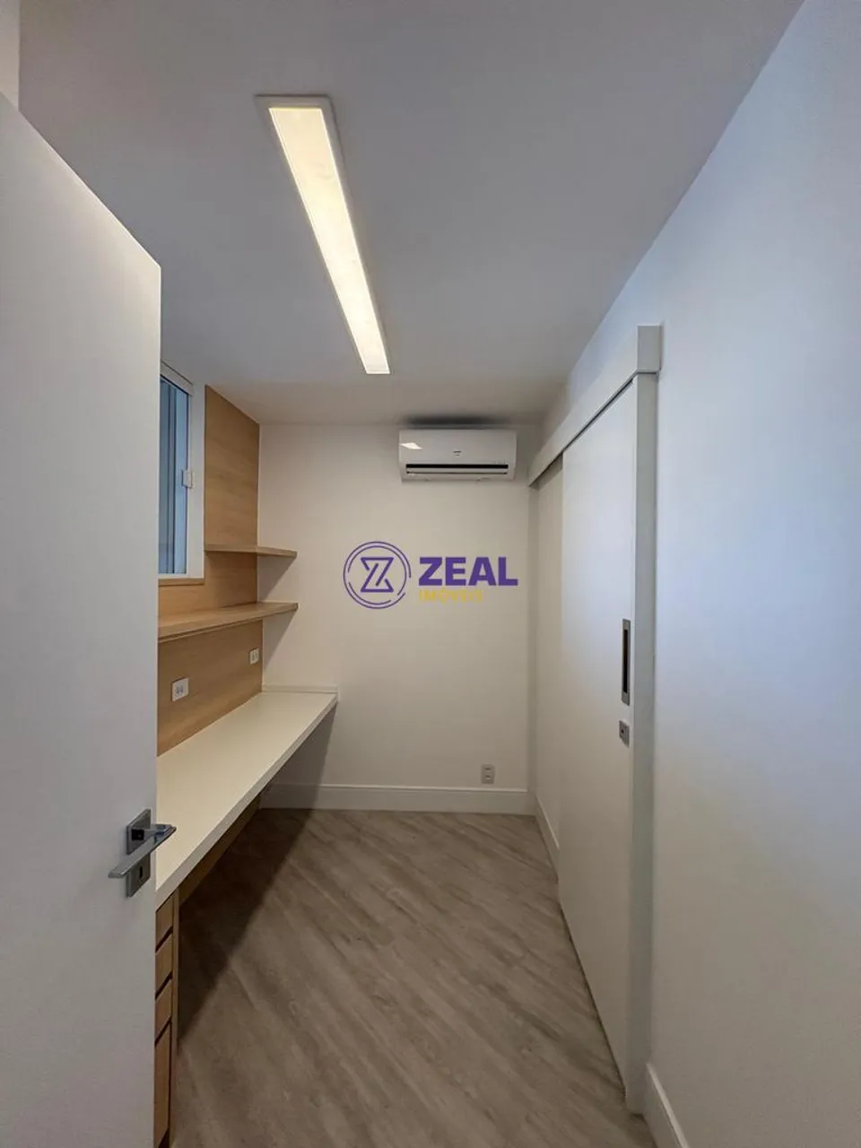 2-bedroom apartment with 3 bathrooms and 105 m² — photo 11