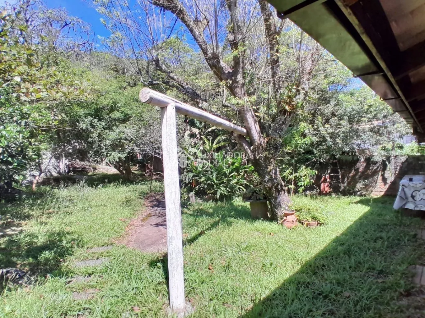 Unfurnished 4-bedroom house with 2 bathrooms and 860 m² — photo 20