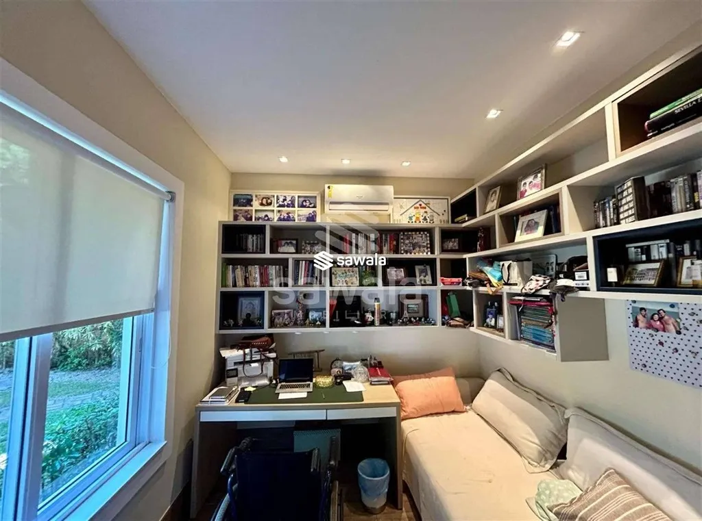 Furnished house with 600 m², 3 bedrooms and 5 baths — photo 8