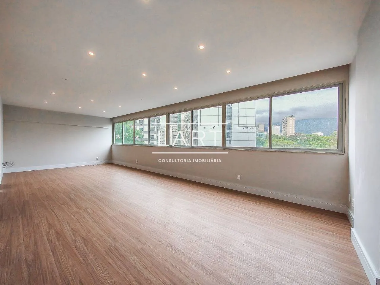4-bedroom apartment with 138 m² and 2 parking spots — photo 3