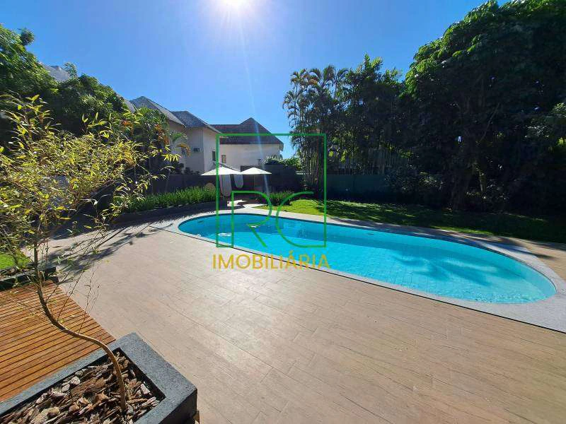 Casa de condomínio para alugar com 5 quartos e 900 m² — photo 13