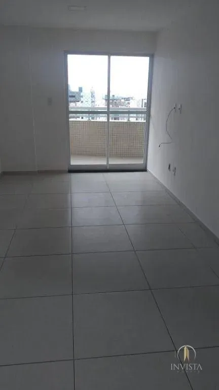2-bedroom apartment with a private BBQ area — photo 6