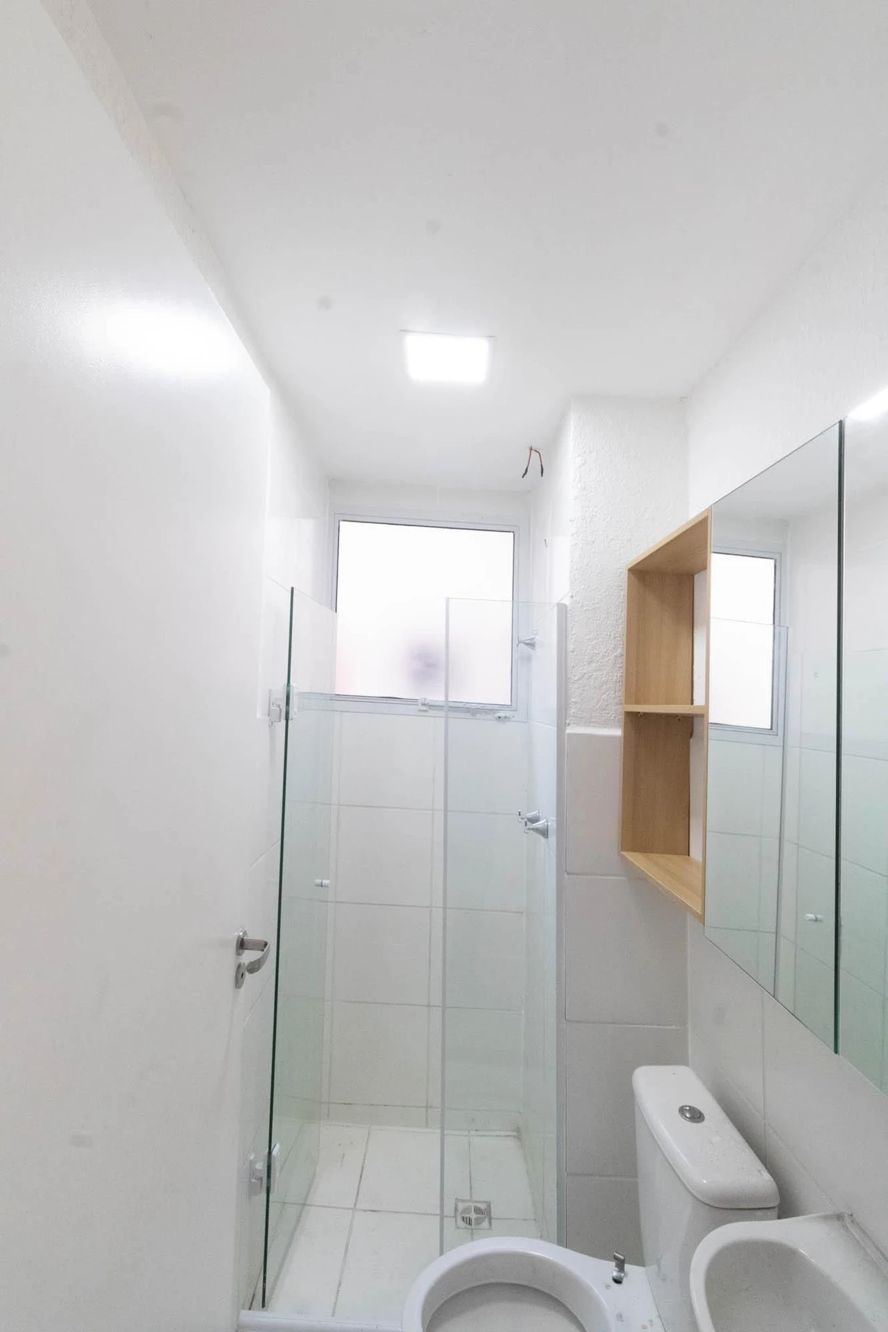 Unfurnished rental apartment with 2 bedrooms and 1 parking spot — photo 2