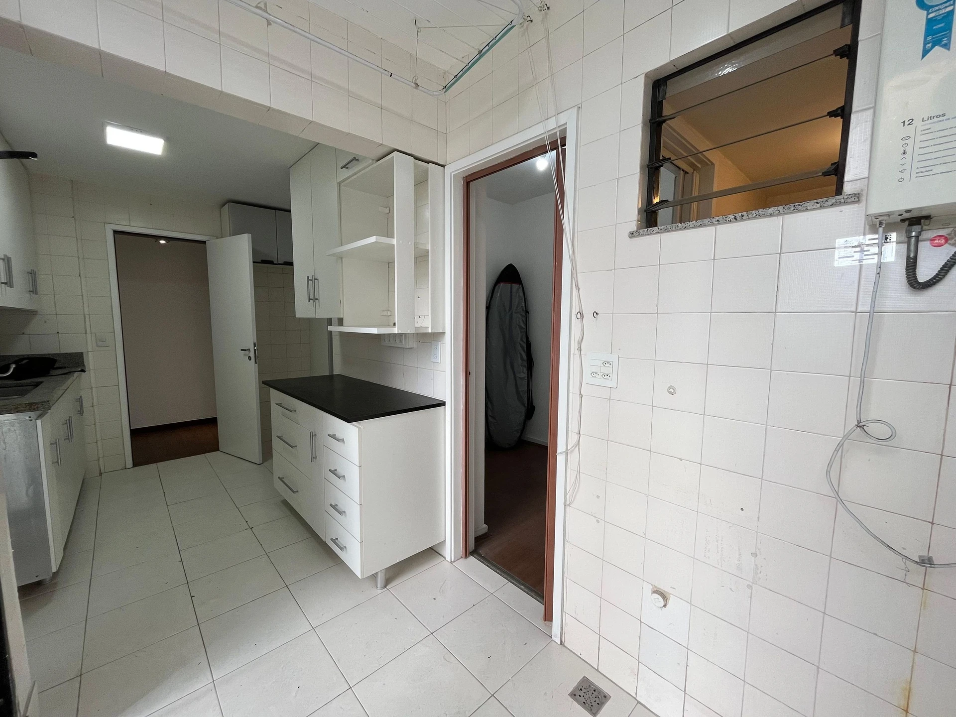 3-bedroom apartment with 2 parking spaces and gas stove — photo 41