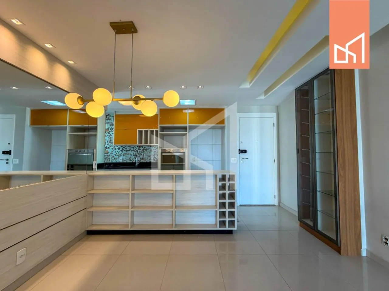 Rental apartment with an open-plan kitchen, 3 bedrooms — photo 2