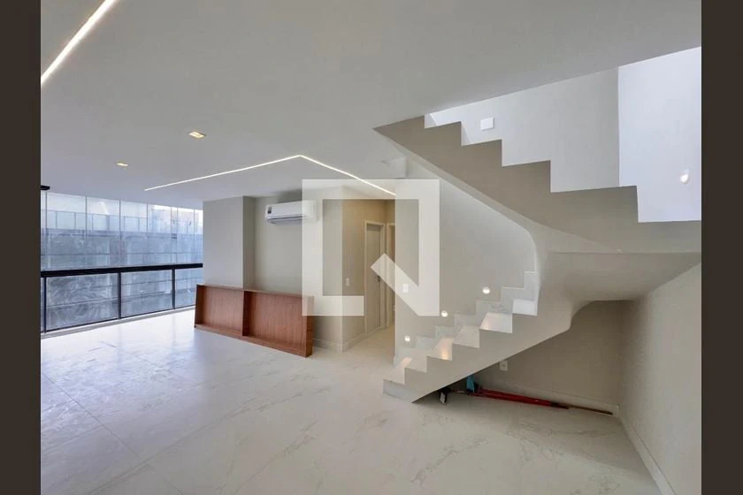 152 m² unfurnished apartment with 2 bedrooms — photo 7
