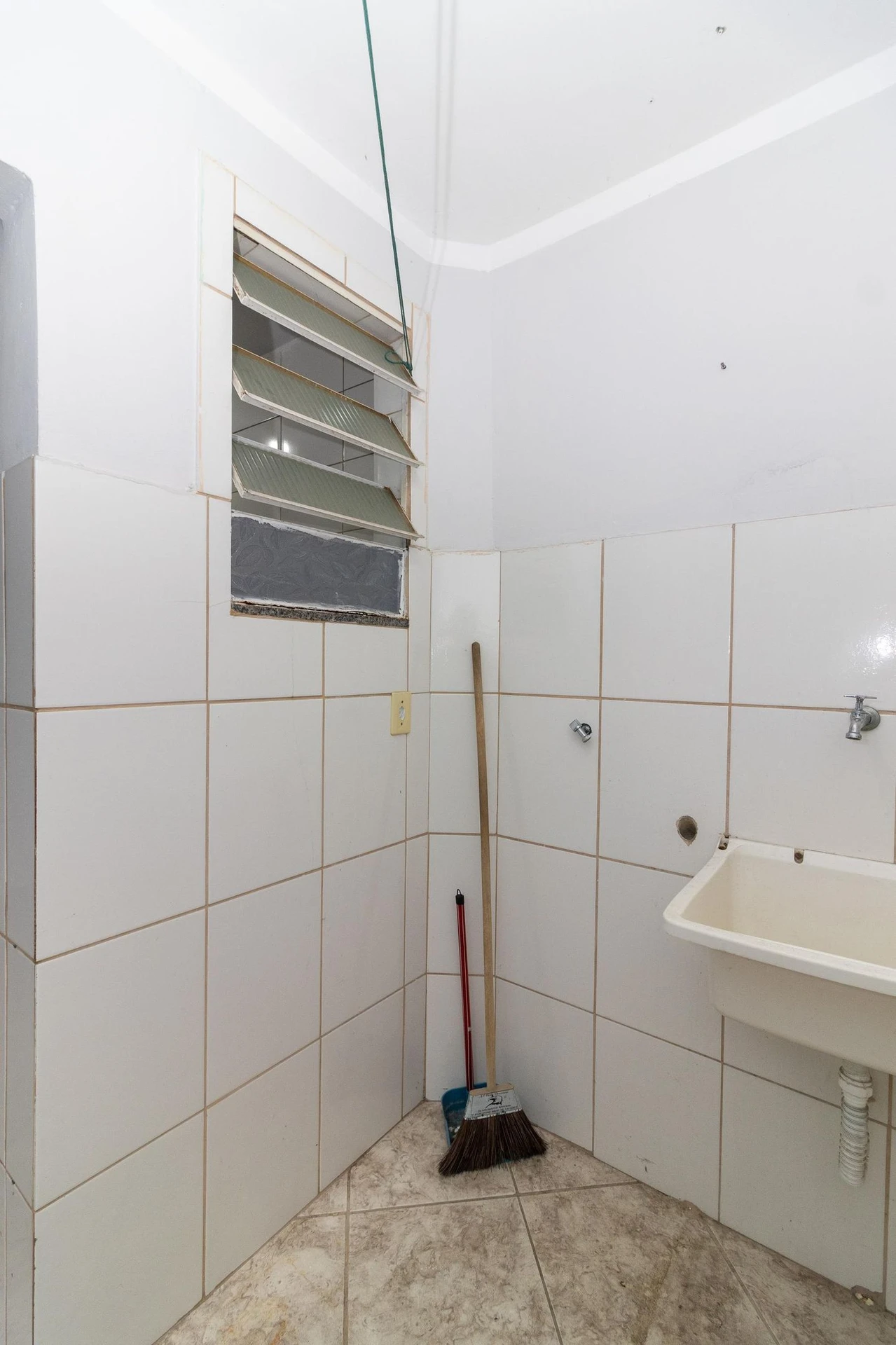 Apartment, 50 m², with wood or laminate floors — photo 17