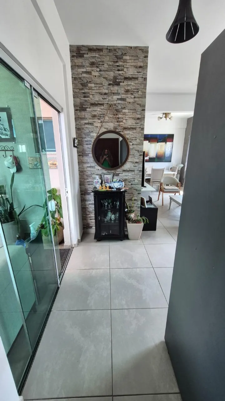 3-bedroom apartment in a building with a pool — photo 6