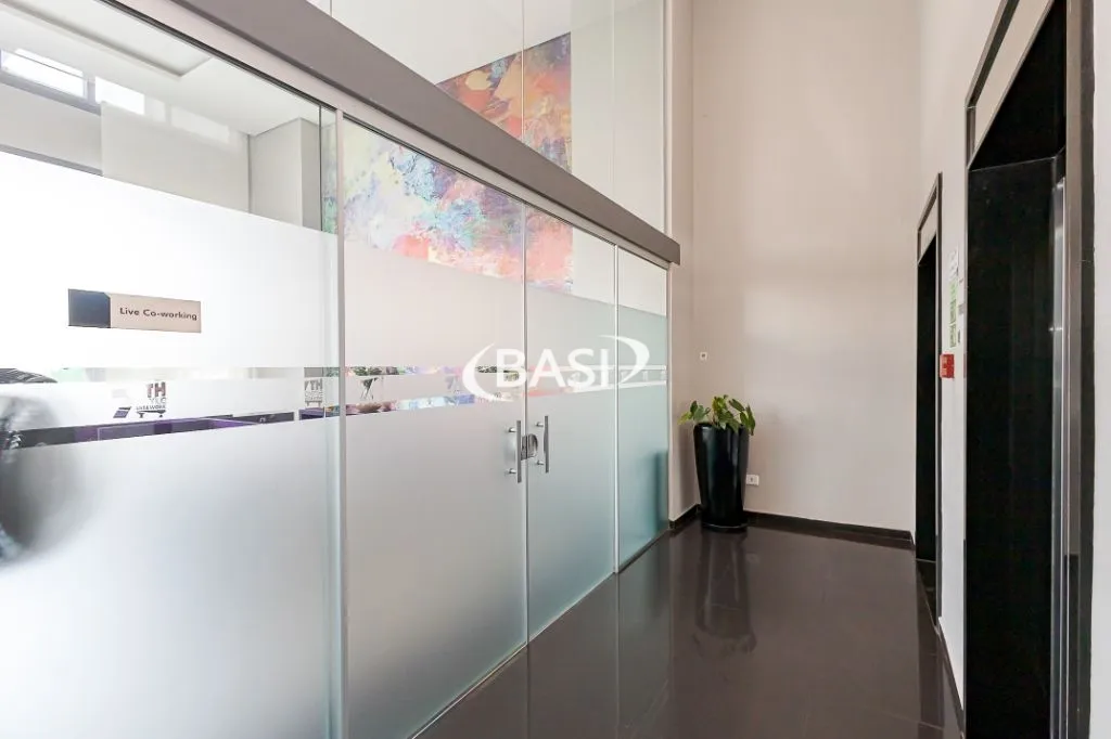 Estudio amueblado de 42 m² en el 15º piso con balcón — photo 30