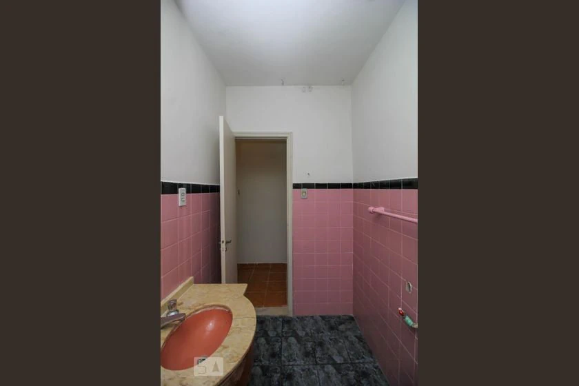 Unfurnished 2-bedroom apartment with 1 bathroom — photo 43