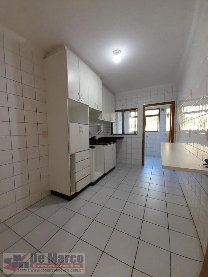 2-bedroom apartment, 1 with its own bathroom, 78 m² — photo 2