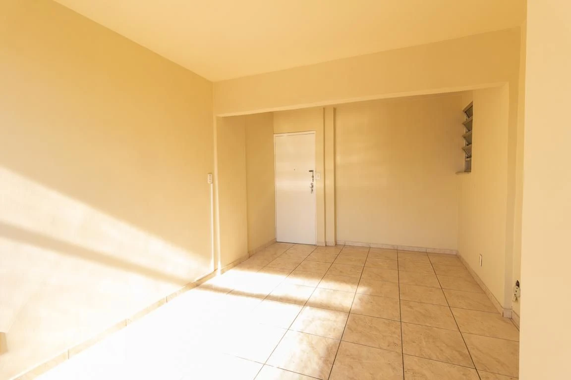 1-bedroom unfurnished apartment with a balcony and no parking — photo 19
