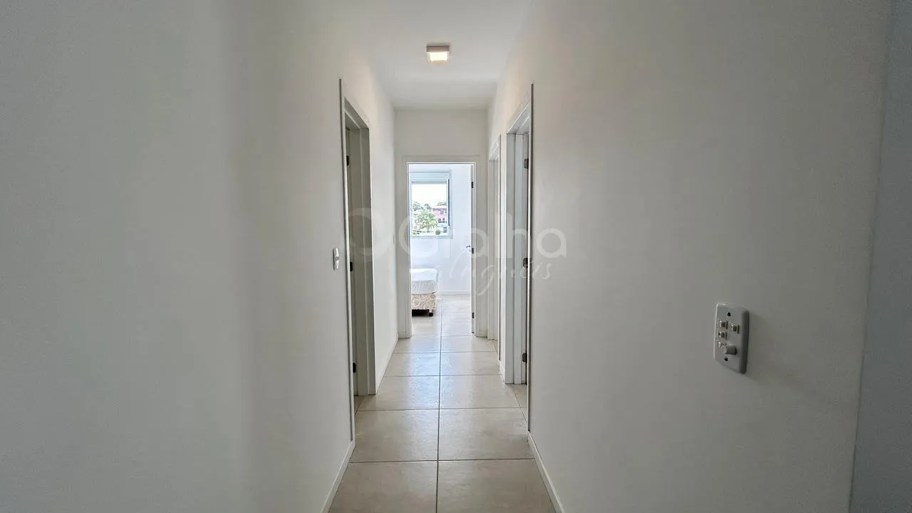 3-bedroom apartment with a home office — photo 31