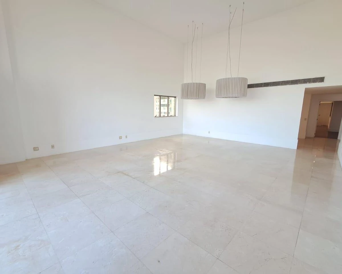 4-suite apartment with 370 m² and private BBQ area — photo 29