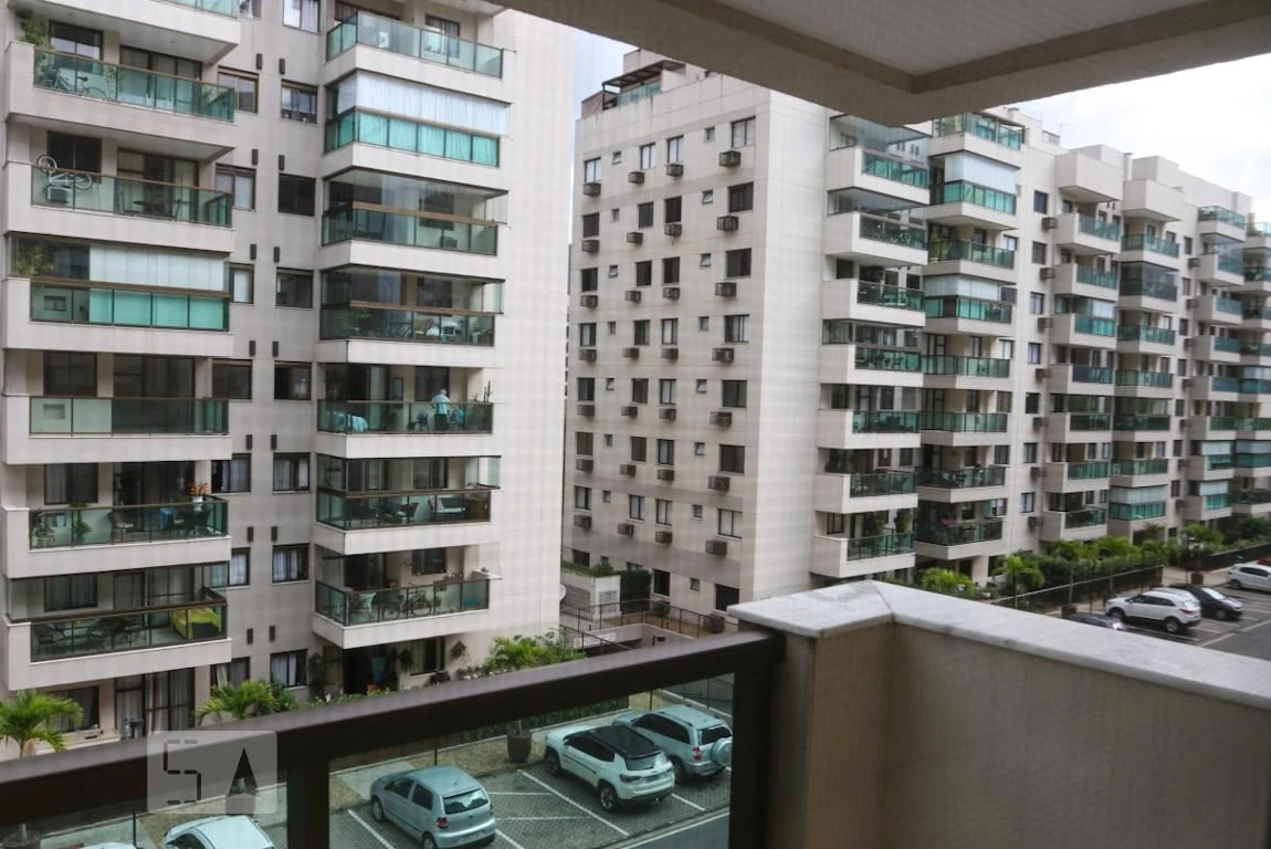 Furnished 2-bedroom apartment with 2 bathrooms and parking — photo 74