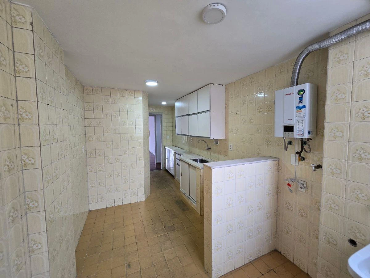2-bedroom apartment with a washing machine in Rio de Janeiro — photo 6