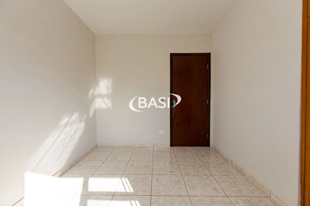 Unfurnished house with 4 bedrooms and 3 bathrooms — photo 61