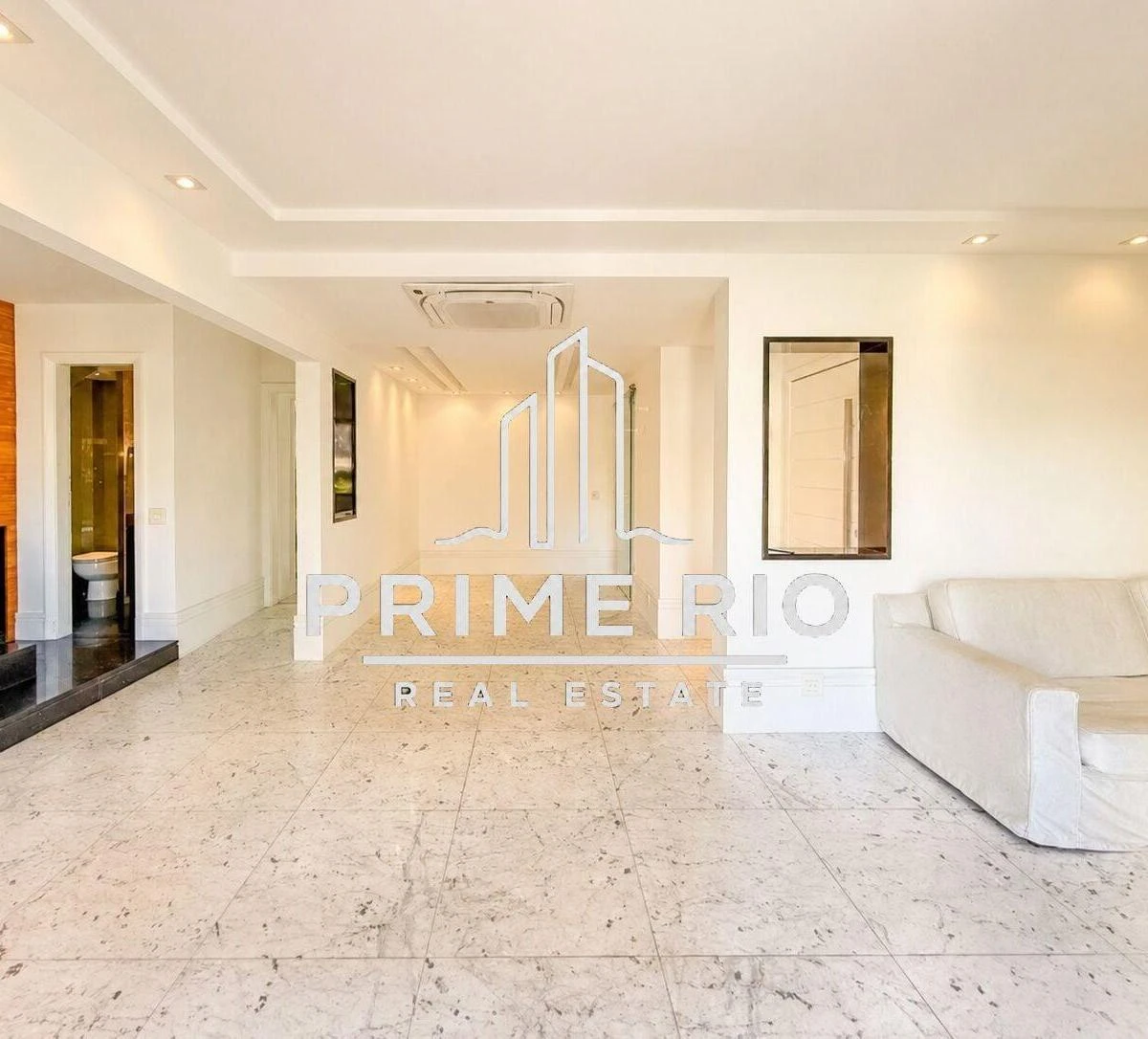 Duplex penthouse with 3 en-suite bedrooms — photo 17