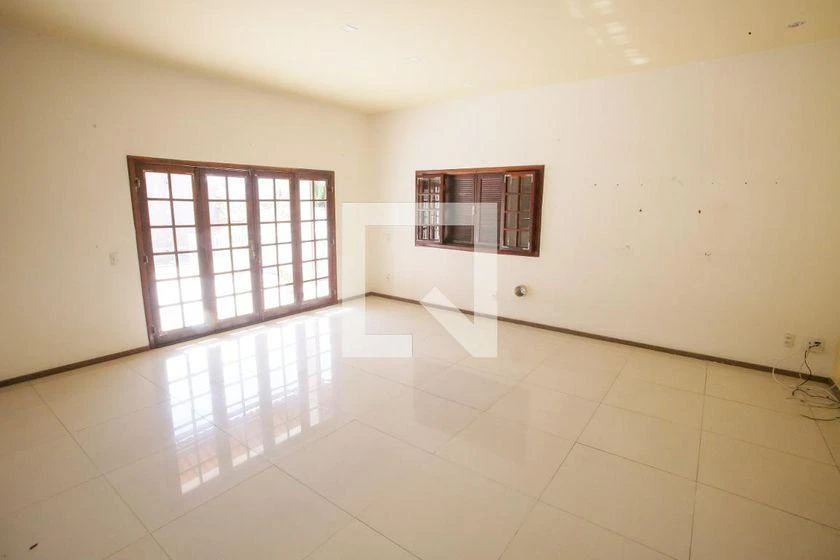 510 m² house with 7 bedrooms, 3 en-suites and 5 baths — photo 24