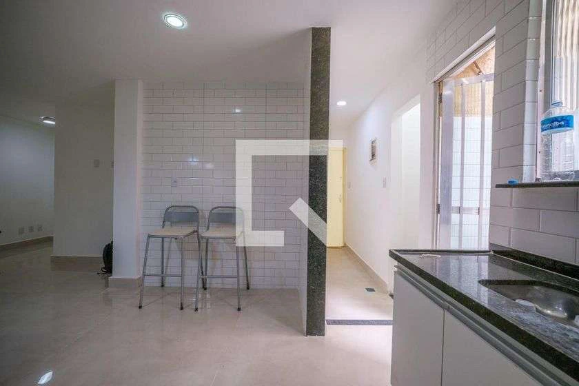 80 m² apartment with an open-plan kitchen and 2 bedrooms — photo 13