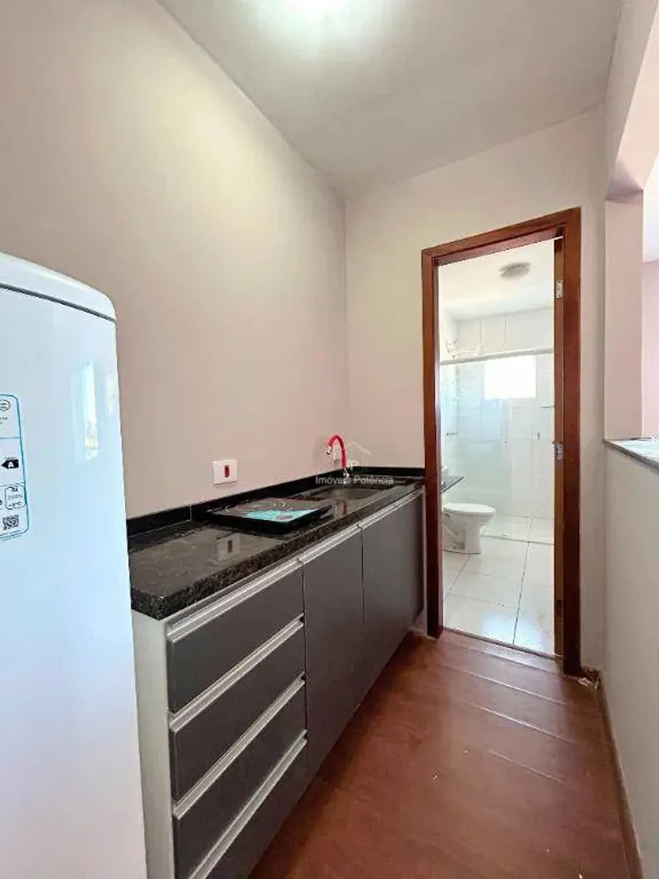 35 m² studio with 1 bedroom and 1 bathroom — photo 3