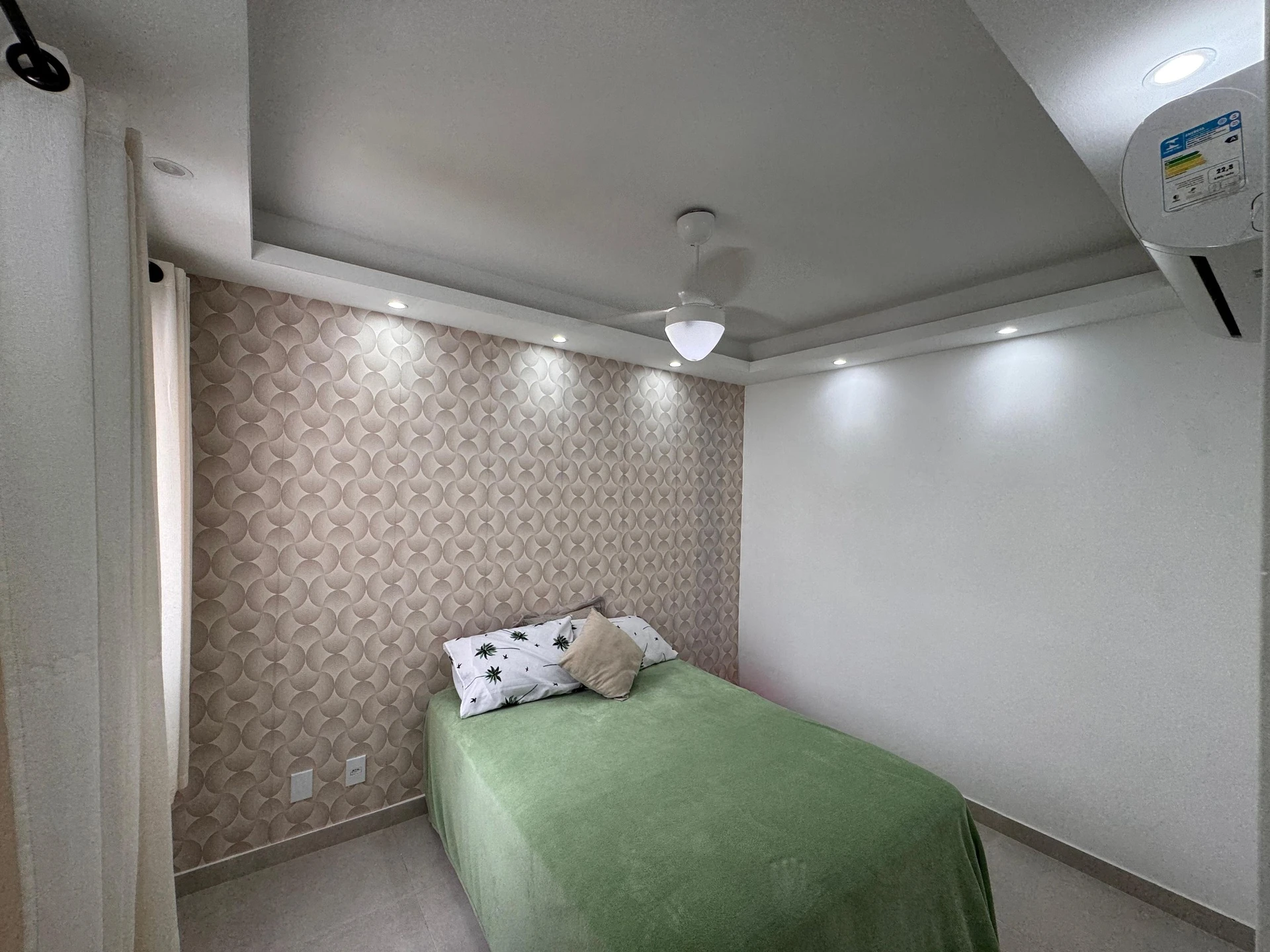 Furnished apartment, 49 m², with a mountain view — photo 4